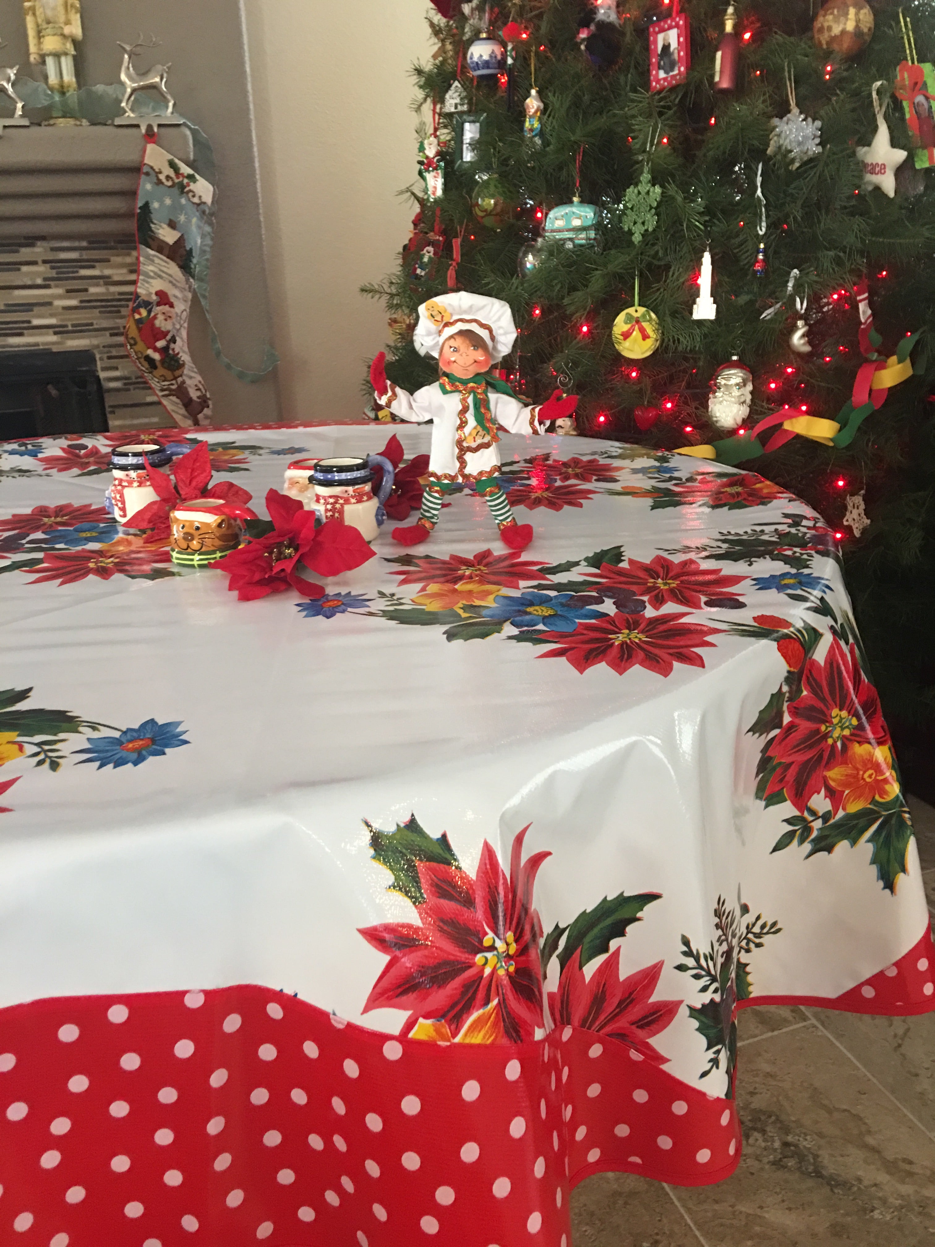 Large Vintage store Santa Tablecloth LINEN