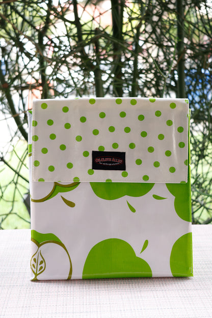 Oilcloth Insulated Lunch Bag - Green Apple