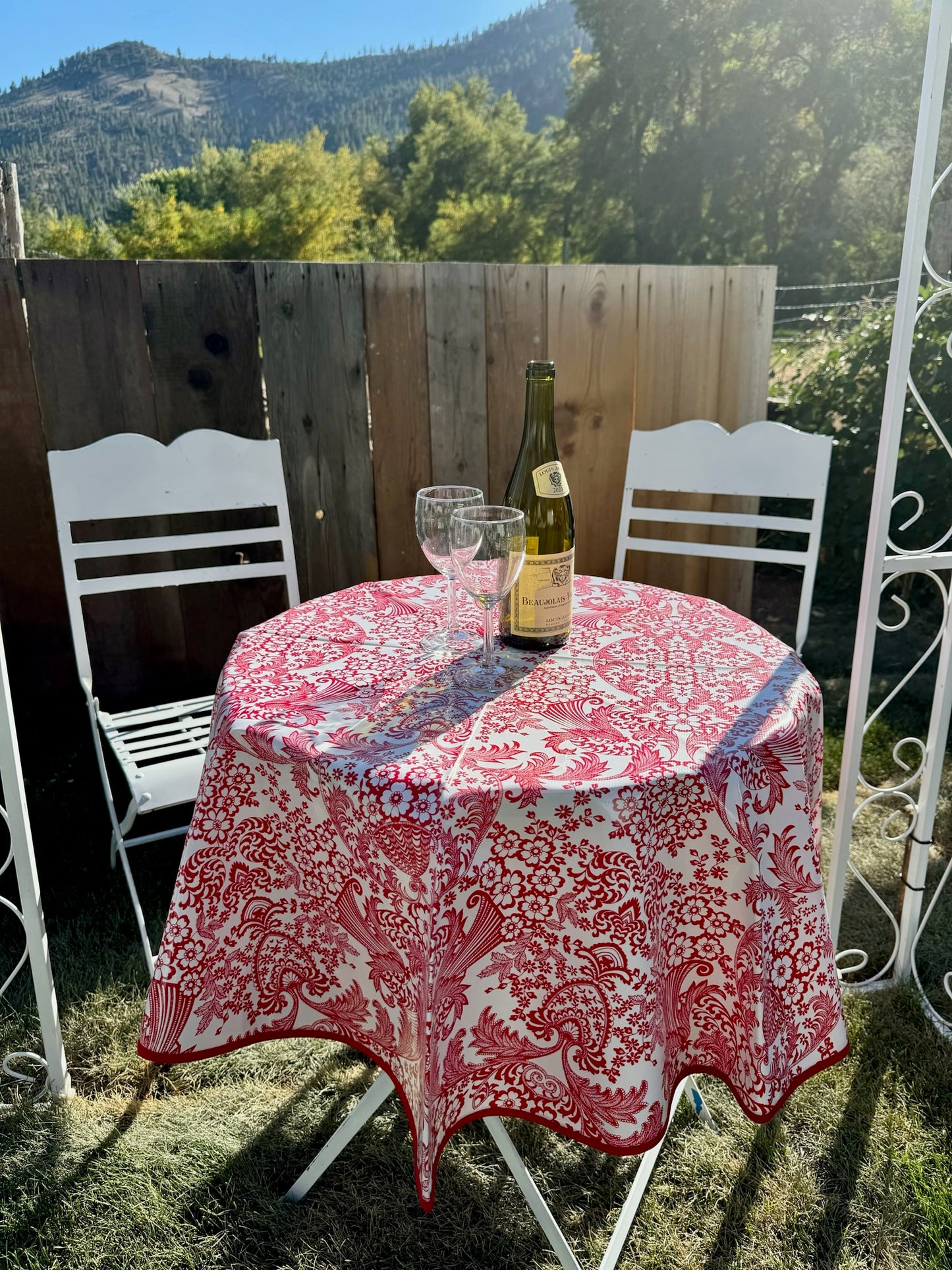 Red Toile Oilcloth Tablecloth - Round