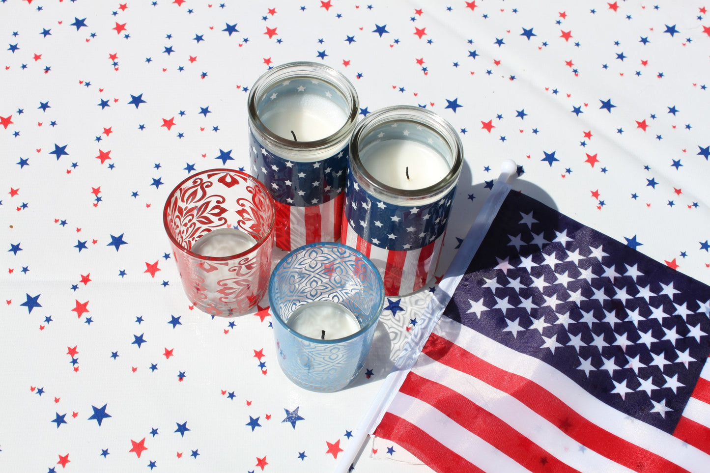 Red and Blue Stars Oilcloth Tablecloths